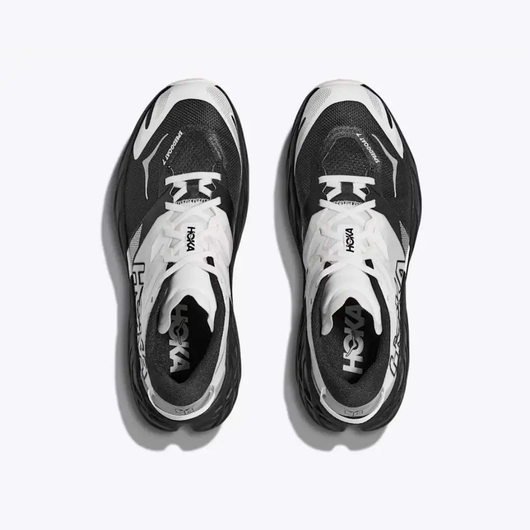 Speedgoat "7 Black/White"