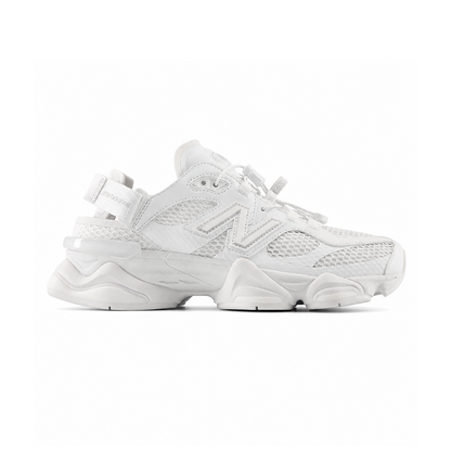 9060 "Summer White"
