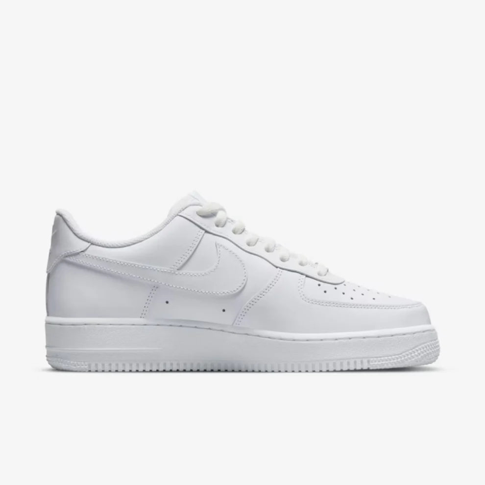 Air Force 1 Low ’07 "Triple White"